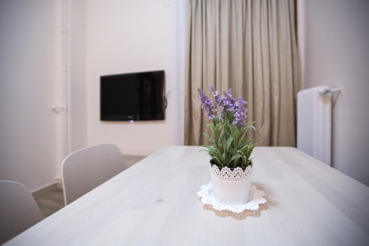 Paradise Apartment In Peiraiki พีเรียส ภายนอก รูปภาพ