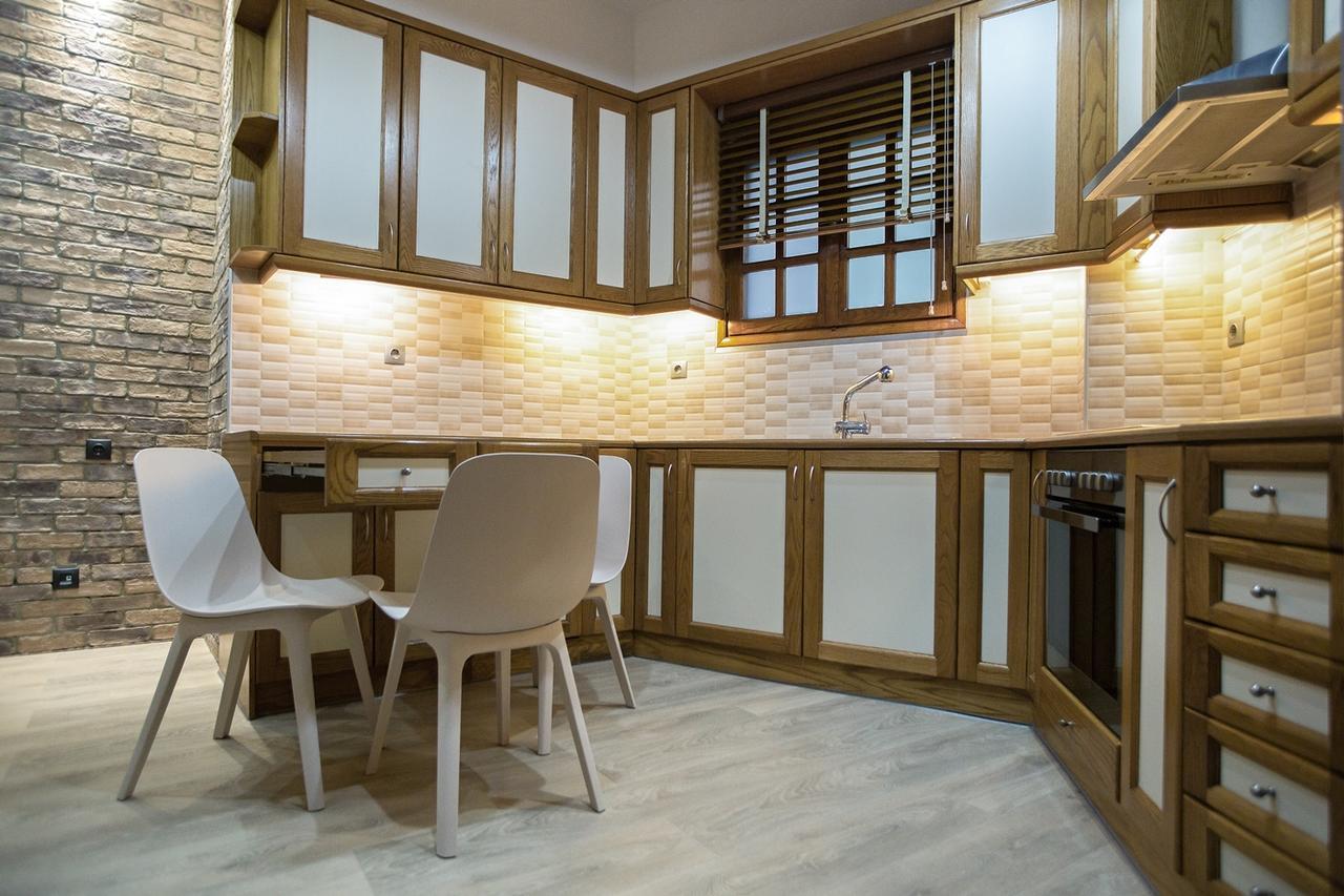 Paradise Apartment In Peiraiki พีเรียส ภายนอก รูปภาพ